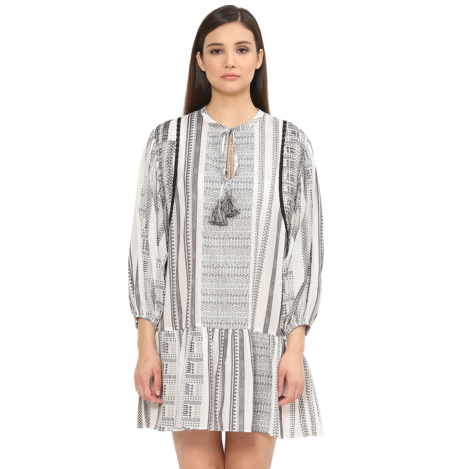 Clothing Manufacturer in India for USA: A Complete Guide for American Apparel Buyers.